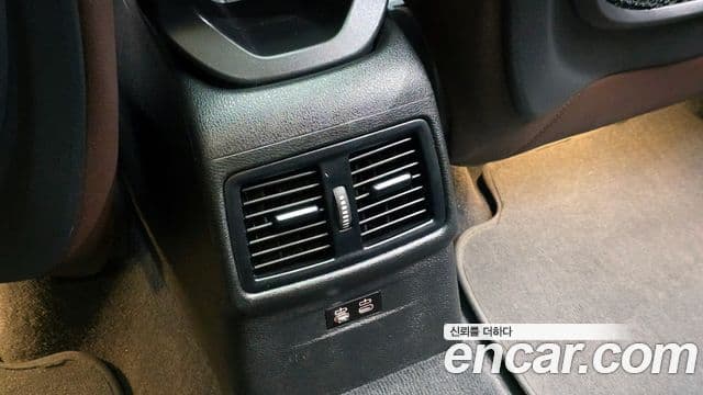 BMW X1 2021 — ფოტო 7/20