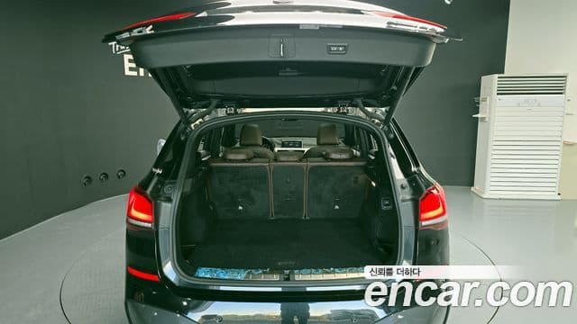 BMW X1 2021 — ფოტო 17/20