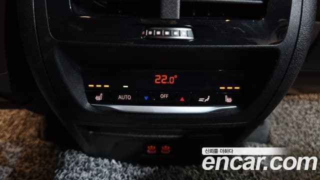 BMW X3 2021 — ფოტო 18/20