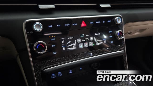 Genesis GV80 Coupe 2023 — ფოტო 8/20