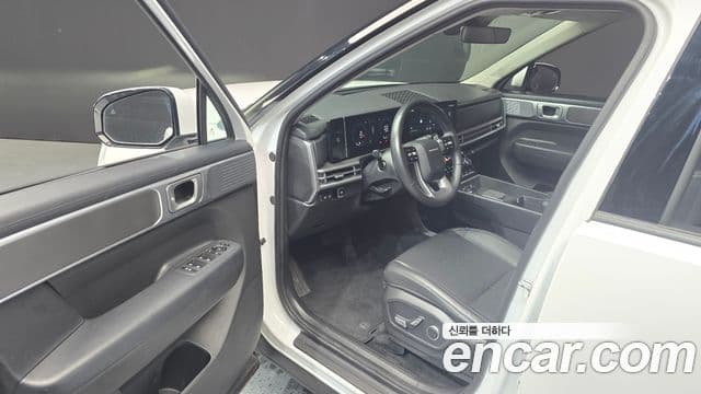 Hyundai Santa Fe 2023 — Фото 10/20