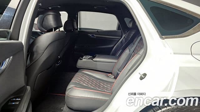 Genesis Electrified G80 2022 — ფოტო 12/20