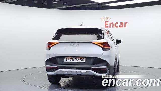 Kia Sportage 2022 — Şəkil 4/20