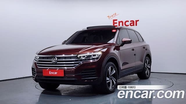 Volkswagen Touareg 2023 — ფოტო 1/20