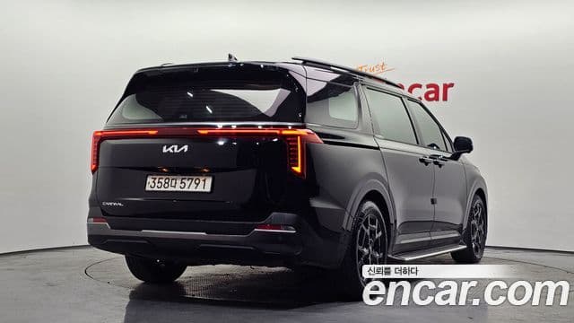 Kia Carnival 2023 — Şəkil 2/20