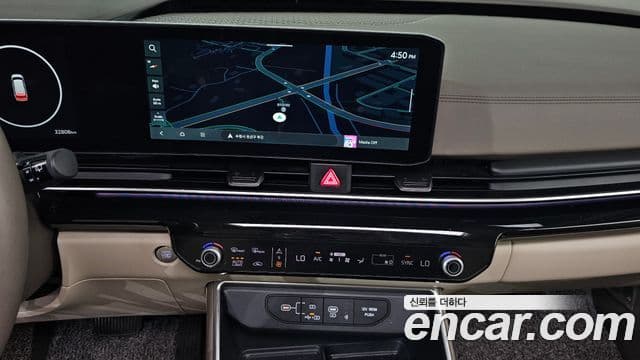 Kia Carnival 2023 — Şəkil 14/20