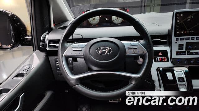 Hyundai Staria 2021 — Şəkil 13/20