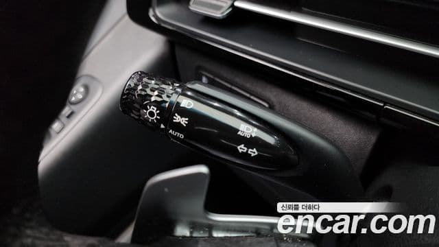 Hyundai Staria 2021 — Şəkil 18/20