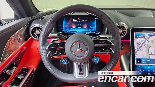 Mercedes-Benz AMG GT 2025 — ფოტო 14/20