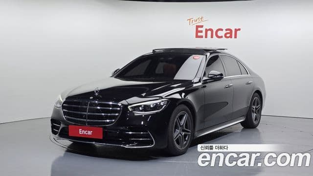 Mercedes-Benz S-Class 2022 — Photo 9/20
