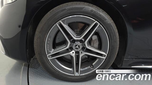 Mercedes-Benz S-Class 2022 — Photo 18/20
