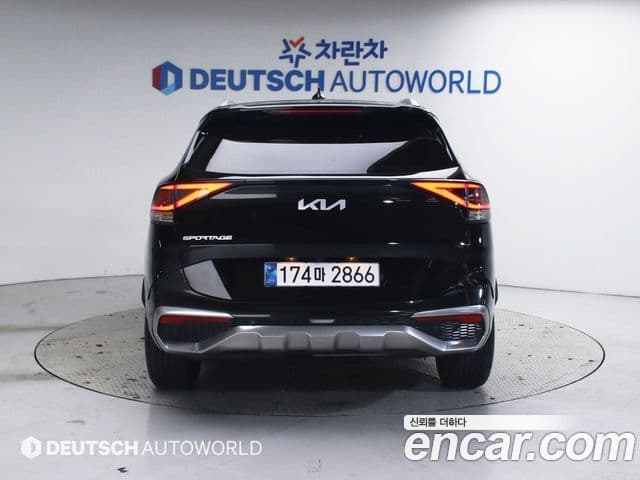 Kia Sportage 2022 — ფოტო 3/20
