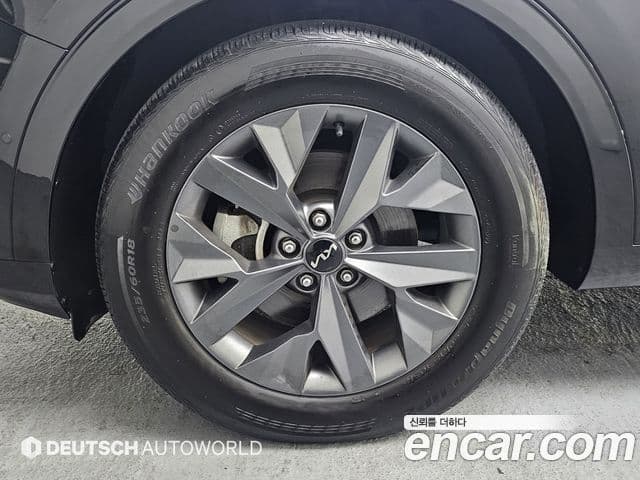 Kia Sportage 2022 — ფოტო 4/20