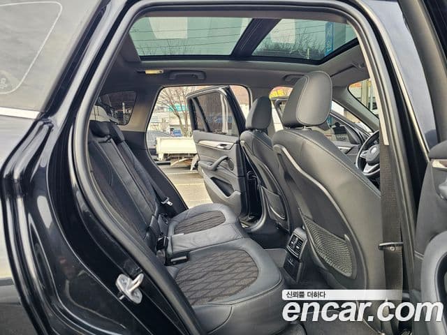BMW X1 2021 — ფოტო 12/20