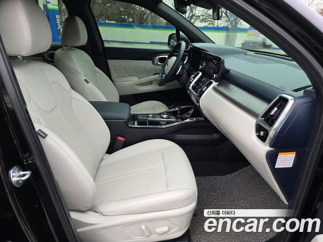 Kia Sorento 2021 — ფოტო 12/20