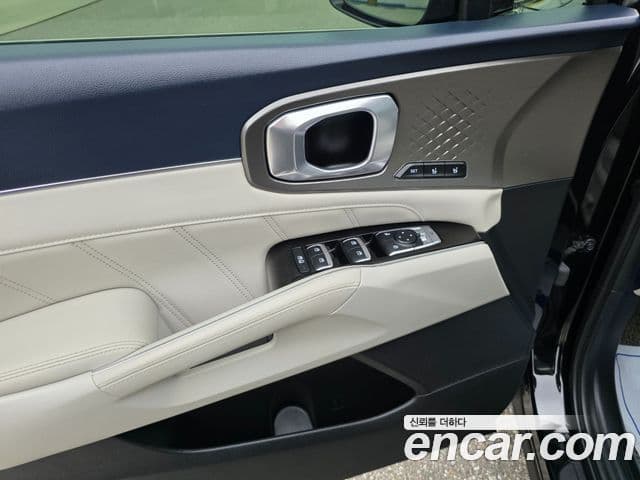 Kia Sorento 2021 — ფოტო 1/20