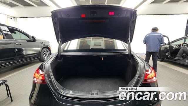Mercedes-Benz E-Class 2021 — Şəkil 20/20