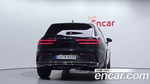 Genesis GV70 2025 — ფოტო 4/20
