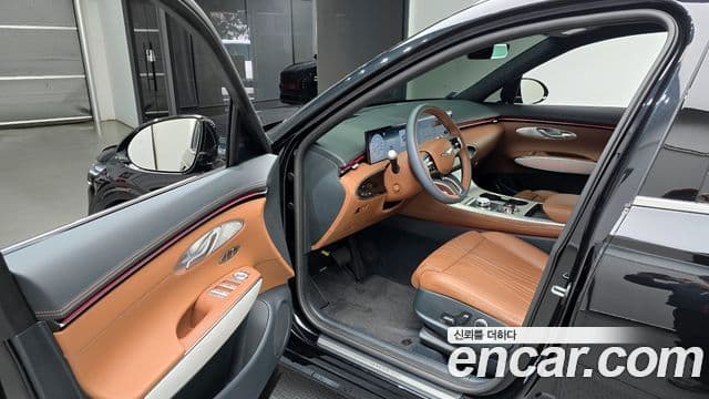 Genesis GV70 2025 — ფოტო 11/20