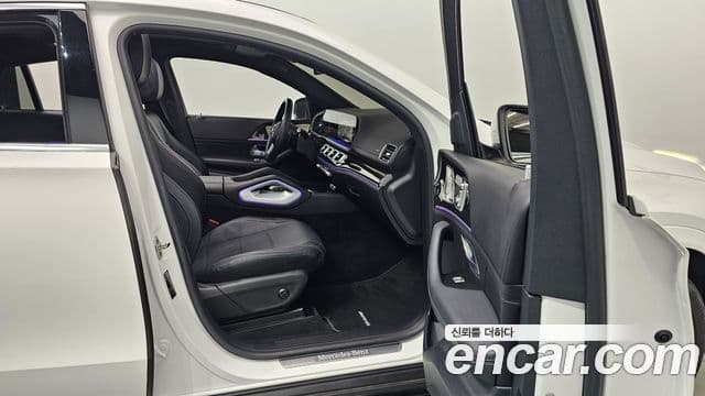 Mercedes-Benz GLE-Class 2023 — ფოტო 11/20