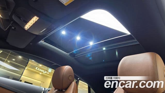 Mercedes-Benz E-Class 2019 — Şəkil 17/20