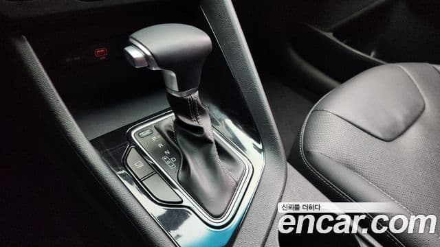 Kia Niro 2020 — ფოტო 9/20