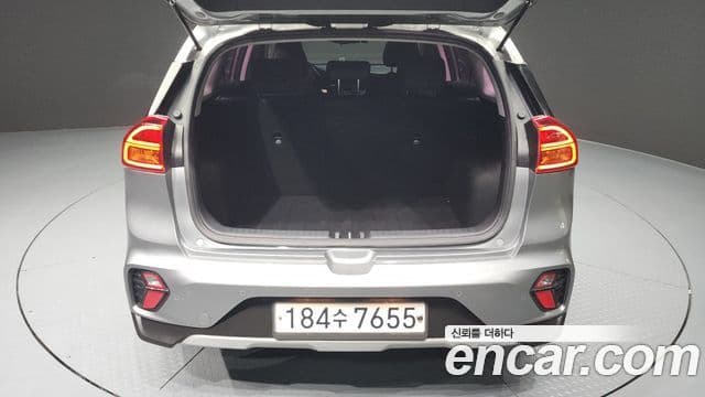 Kia Niro 2020 — ფოტო 20/20