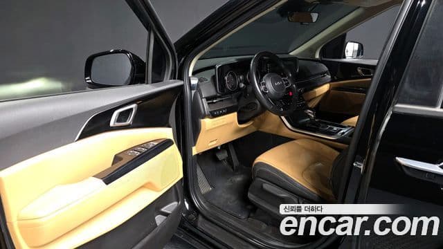 Kia Carnival 2021 — Şəkil 10/20