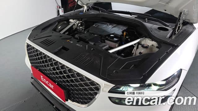 Genesis GV70 2021 — ფოტო 6/20