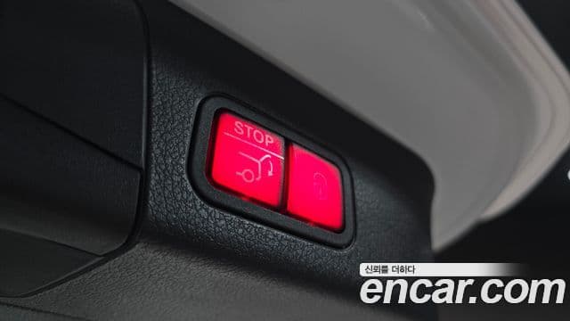Mercedes-Benz GLB-Class 2023 — ფოტო 1/20
