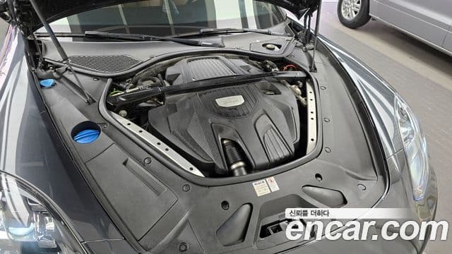 Porsche Panamera 2018 — Şəkil 6/20