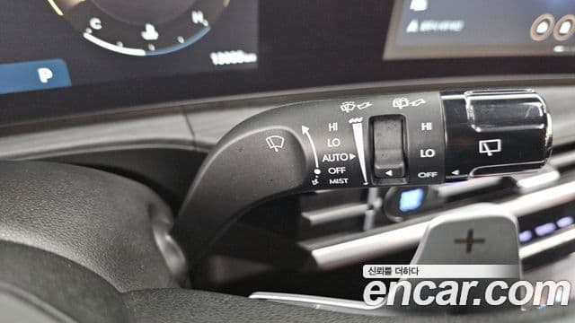 Hyundai Santa Fe 2024 — ფოტო 18/20