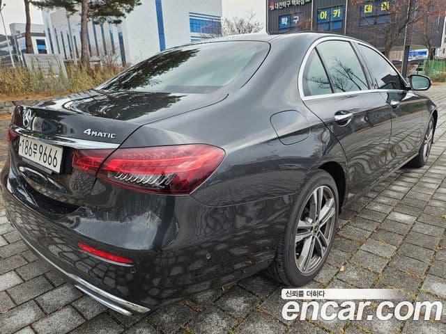 Mercedes-Benz E-Class 2022 — Şəkil 5/20