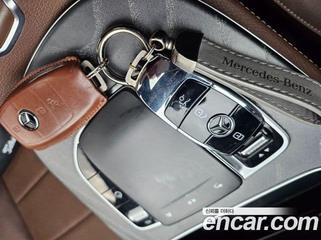 Mercedes-Benz E-Class 2022 — Şəkil 7/20
