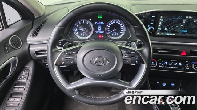 Hyundai Sonata Hybrid 2020 — Şəkil 19/20