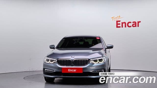 BMW 5 Series 2018 — Şəkil 3/20