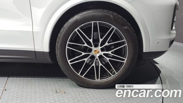 Porsche Cayenne 2024 — Şəkil 5/20