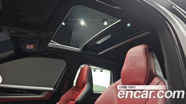 Porsche Cayenne 2024 — Şəkil 17/20