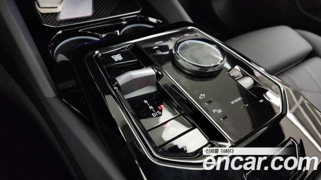 BMW 5 Series 2024 — ფოტო 9/20