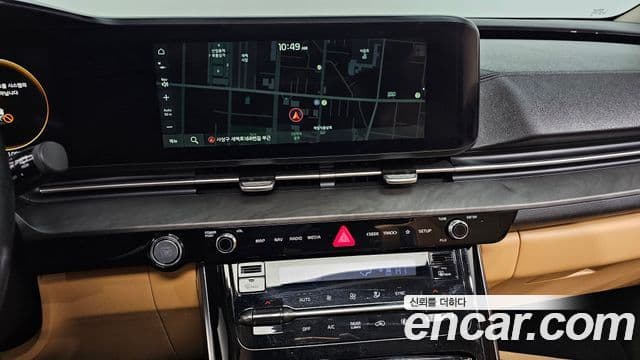Kia Carnival 2021 — ფოტო 14/20