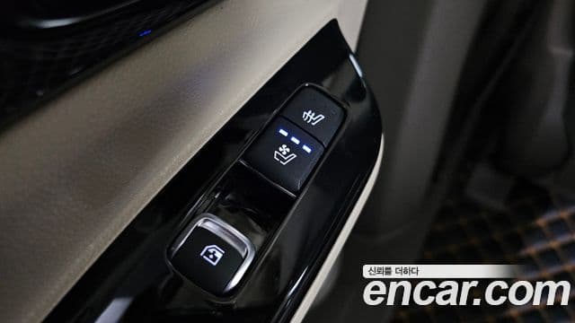 Kia Carnival 2022 — Şəkil 19/20