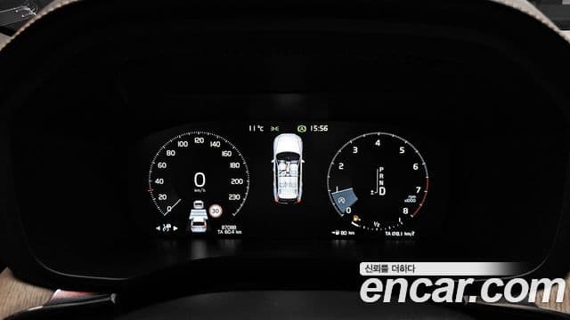 Volvo XC60 2019 — Şəkil 8/20