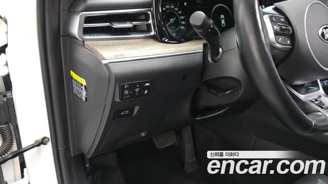 Kia K5 2020 — Şəkil 13/20