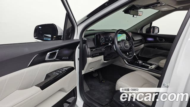 Kia Carnival 2022 — ფოტო 10/20