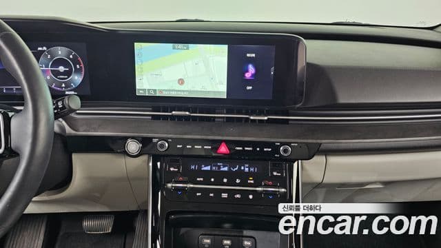 Kia Carnival 2022 — ფოტო 14/20