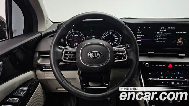 Kia Carnival 2021 — Şəkil 13/20