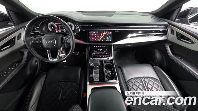 Audi Q8 2021 — Photo 12/20