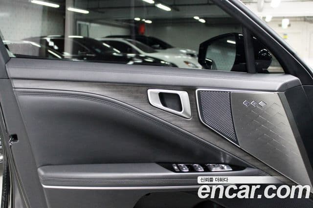 Kia K8 2023 — ფოტო 6/20