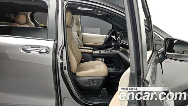 Toyota Sienna 2023 — Şəkil 11/20