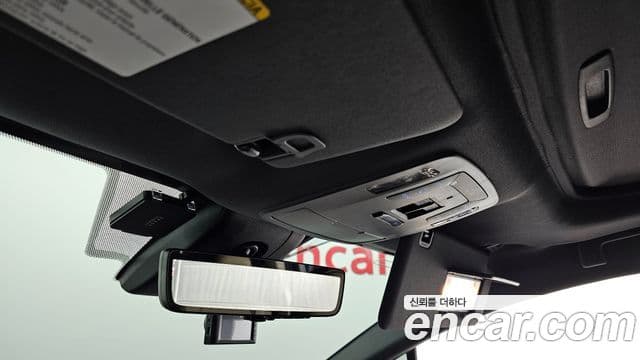 Toyota Sienna 2023 — Şəkil 17/20